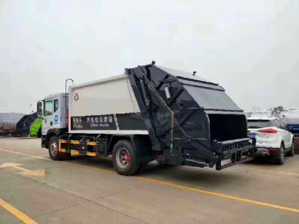 東風(fēng)多利卡D9國六10~14方壓縮式垃圾車