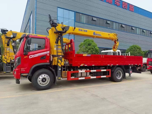 東風(fēng)D3V/T3單橋8噸隨車(chē)吊
